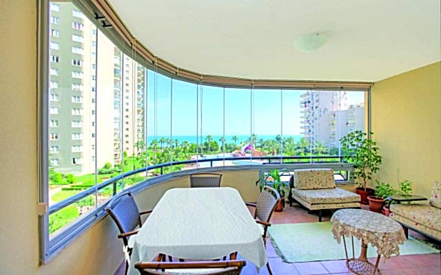 CAM BALKON